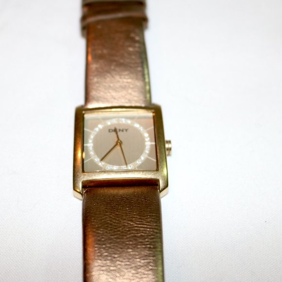 DKNY NY-3680 Ladies Watch - Picture 3 of 3